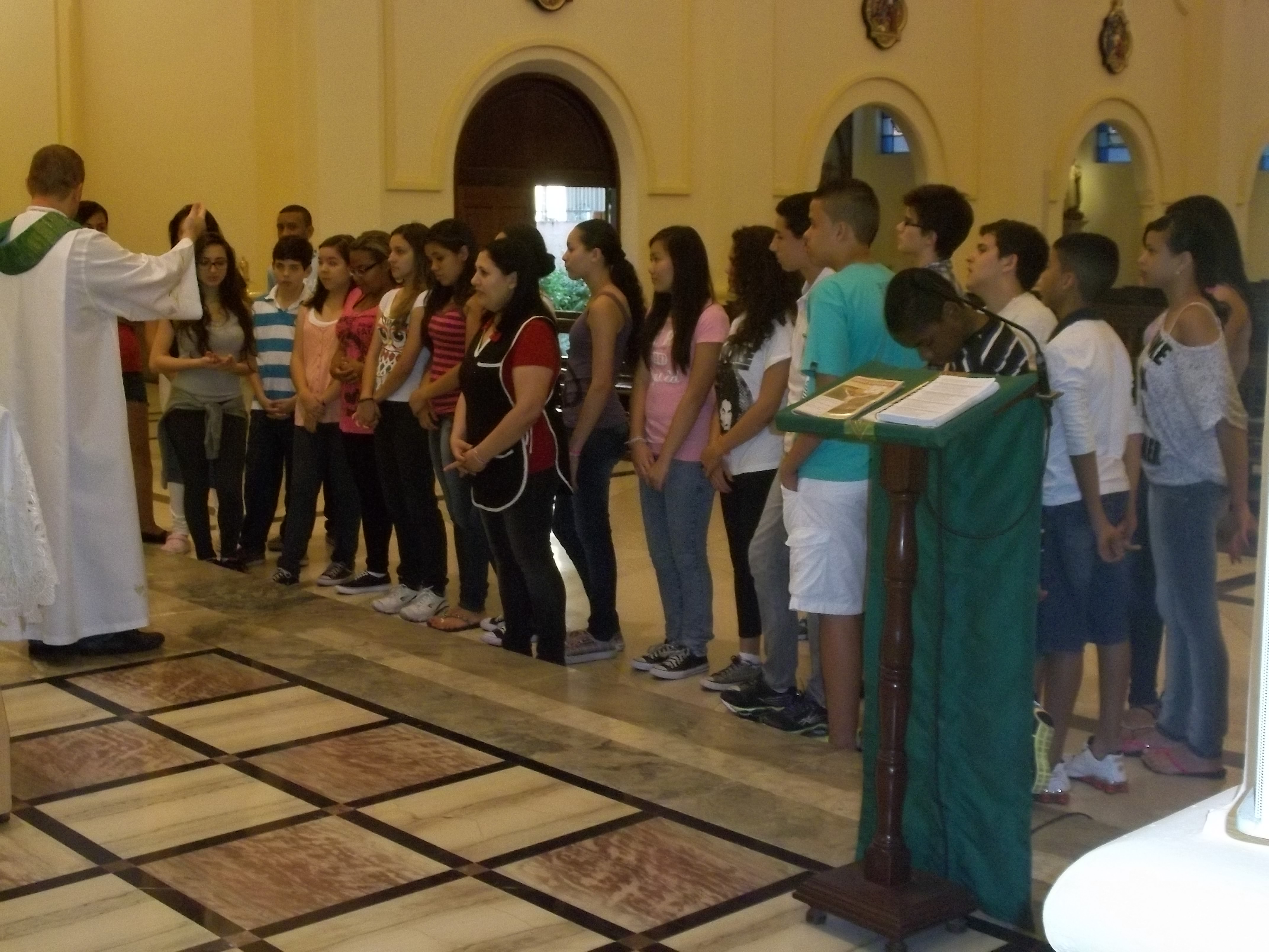 Jovens realizam retiro no Seminário de Agudos