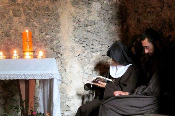 Papa a consagrados: Jesus, único caminho que devemos seguir com alegria e perseverança 