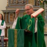 “QUEM COMER DESTE PÃO VIVERÁ ETERNAMENTE (JO 6, 44-51)