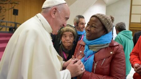 Roma, com o Fundo do Papa, 2.500 pessoas ajudadas a sair da pobreza e solidão