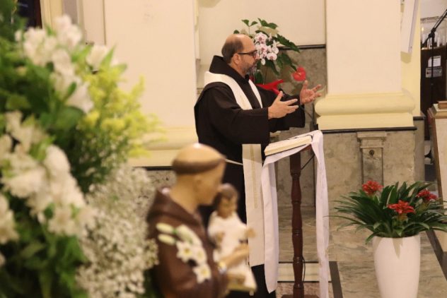 Dia de Santo Antônio: fiéis celebram a fé, a partilha e uma vida com “gosto de Deus” na Vila Clementino